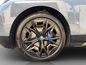 BMW iX xDrive40