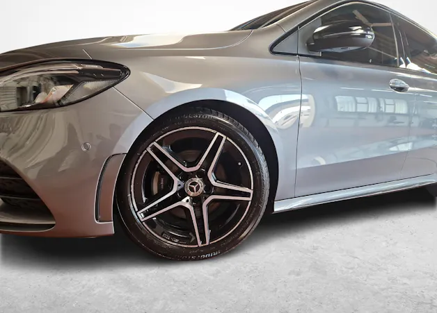 Mercedes-Benz B 200 AMG Line