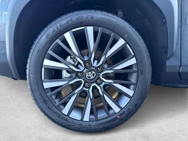 Toyota Yaris Cross 1.5 VVT-i HSD Premium AWD-i