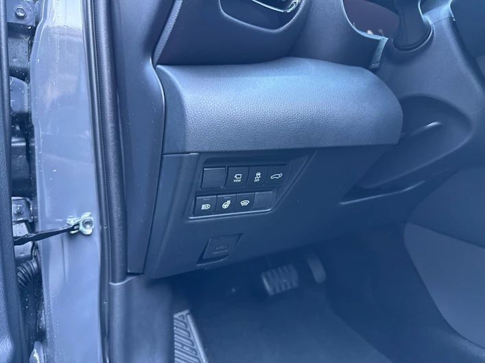 Fahrzeugbild TOYOTA YARIS CROSS