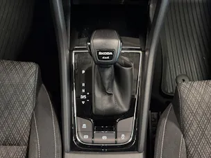 SKODA Karoq 2.0 TDI Style 4x4 DSG