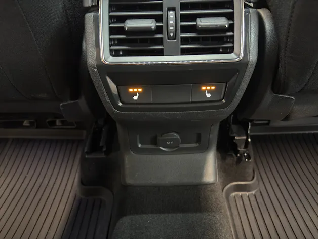 SKODA Karoq 2.0 TDI Style 4x4 DSG