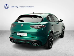https://vehicle.imgix.net/4384587/e77c8341-3e9b-48d9-baf0-f7ffddb06977.jpg