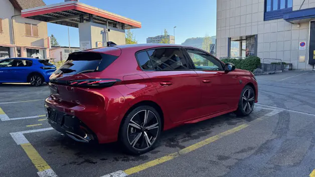 Peugeot 308 1.2 Hybrid GT