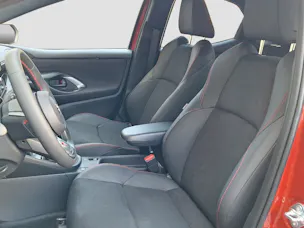 Toyota Yaris 1.5 VVT-i HSD GR Sport