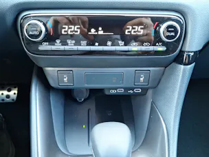 Toyota Yaris 1.5 VVT-i HSD GR Sport