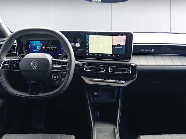 Renault R4 E-Tech Comfort Range iconic