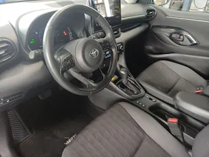 Toyota Yaris 1.5 VVT-i HSD Trend