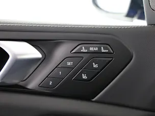 BMW X7 M60i