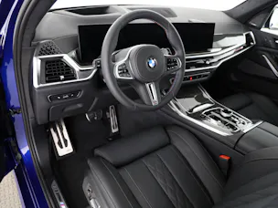 BMW X7 M60i