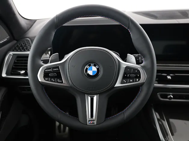 BMW X7 M60i