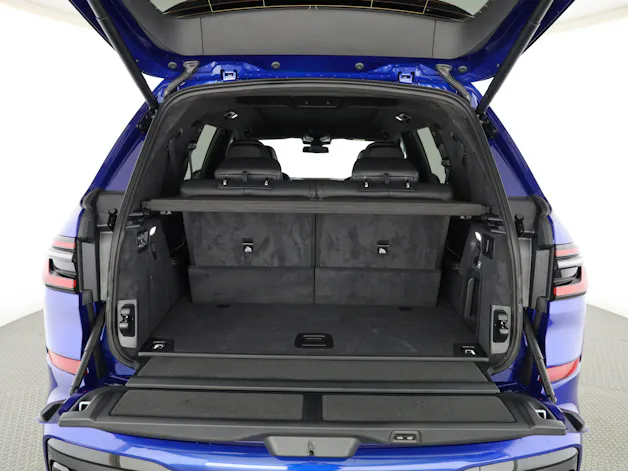 BMW X7 M60i