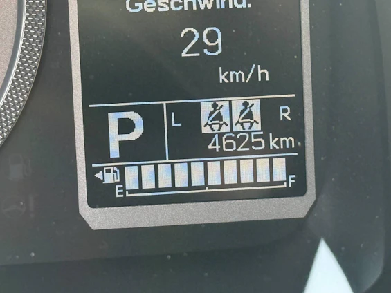Fahrzeugbild 10