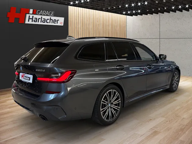 BMW 330d xDrive Touring