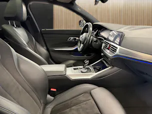 BMW 330d xDrive Touring