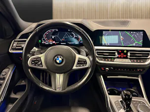 BMW 330d xDrive Touring