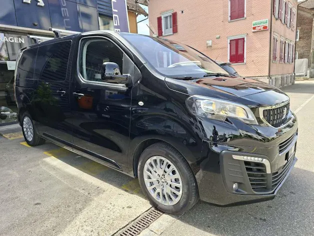 Peugeot Traveller Standard 2.0 BlueHDi 180 Business S/S