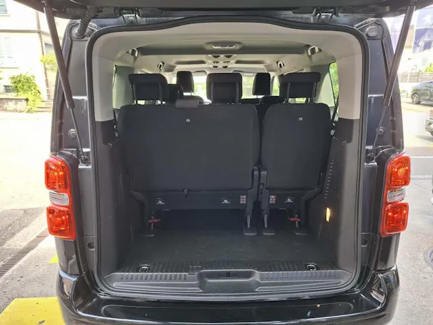 Peugeot Traveller Standard 2.0 BlueHDi 180 Business S/S