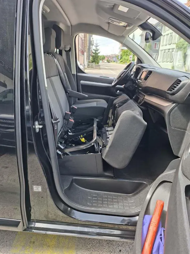Peugeot Traveller Standard 2.0 BlueHDi 180 Business S/S