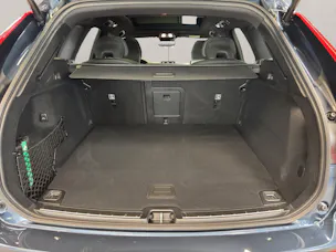 Volvo XC60 2.0 T8 TE Ultra Dark eAWD