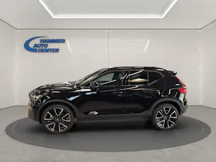 Volvo XC40 2.0 B4 MH Black Edition