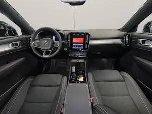 Volvo XC40 2.0 B4 MH Black Edition