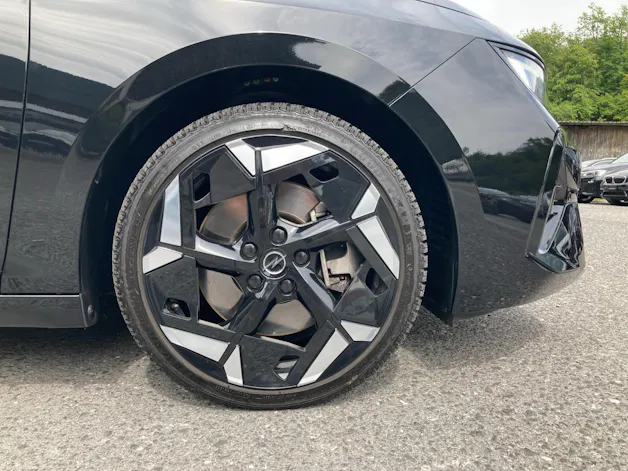 Opel Astra 1.6 T PHEV 225 GSe