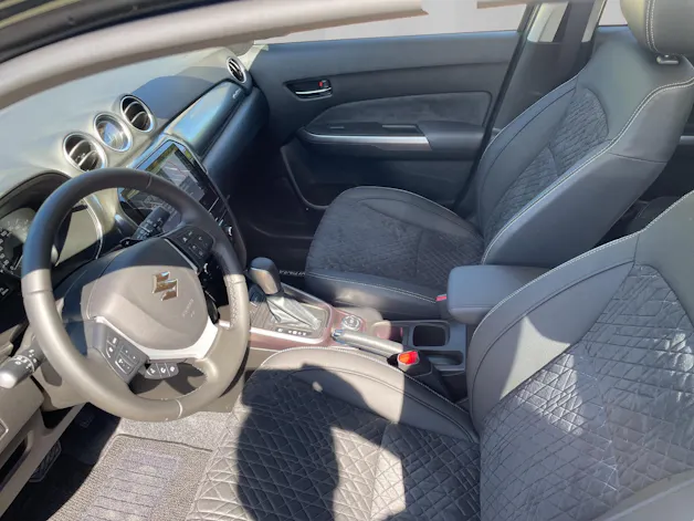 Suzuki Vitara 1.4 T Compact Top Hybrid 4x4