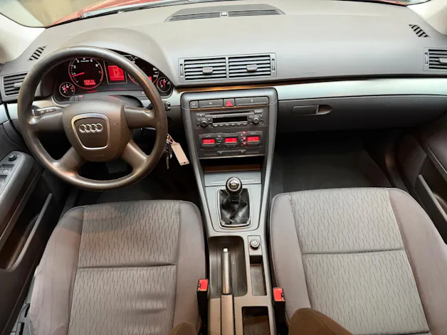 Audi A4 2.0