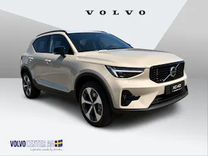 Volvo XC40 2.0 B3 MH Plus Dark