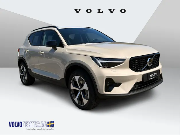 VOLVO XC40 2.0 B3 MH Plus Dark