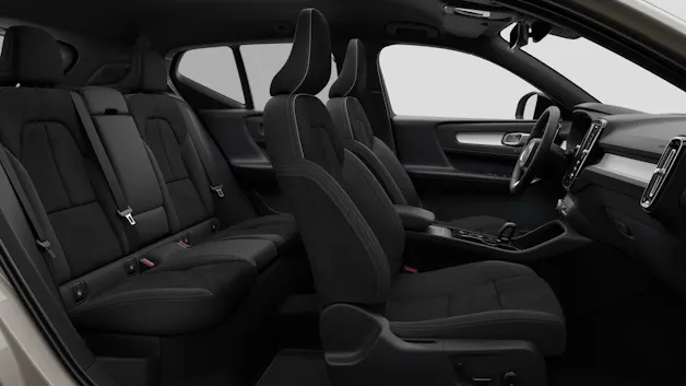 Volvo XC40 2.0 B3 MH Plus Dark