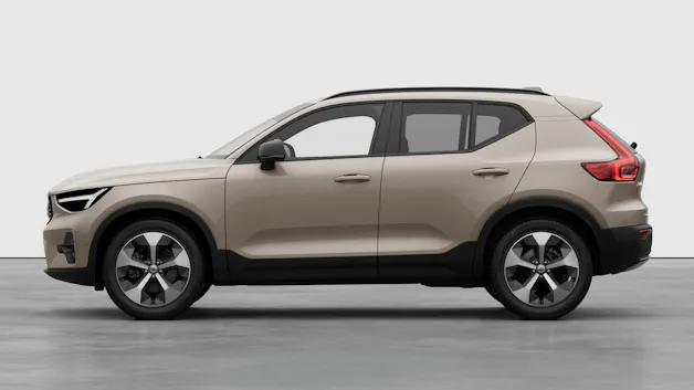 Volvo XC40 2.0 B3 MH Plus Dark