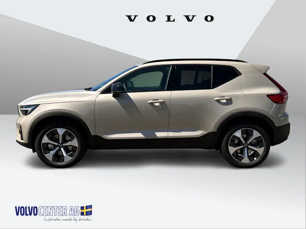 VOLVO XC40 2.0 B3 MH Plus Dark