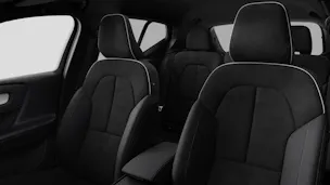 Volvo XC40 2.0 B3 MH Plus Dark