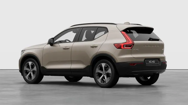 Volvo XC40 2.0 B3 MH Plus Dark