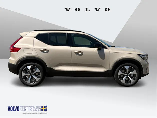VOLVO XC40 2.0 B3 MH Plus Dark