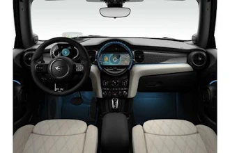 https://vehicle.imgix.net/4384733/ce81e43d-e1b4-4682-a7cd-0da164551aed.jpg