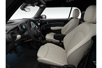 https://vehicle.imgix.net/4384733/f1de3c92-a7b1-464c-a3a7-a214ff4d6f00.jpg