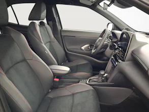 https://vehicle.imgix.net/4384786/50d489c0-3d3b-4289-afd1-b6edad8fcb30.jpg
