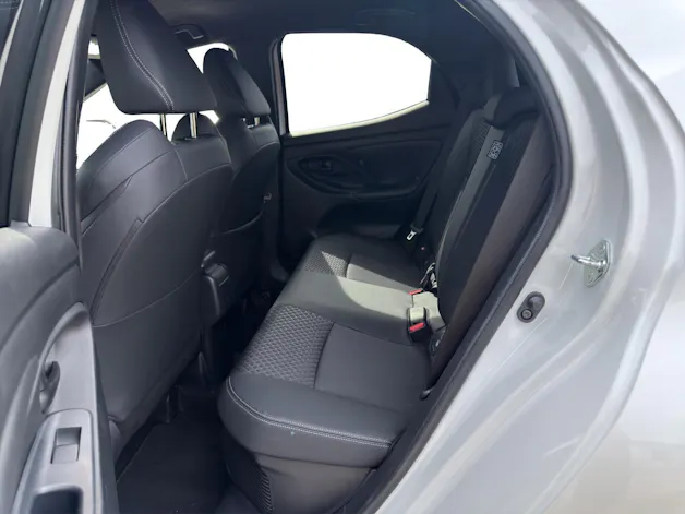 Toyota Yaris 1.5 VVT-i HSD Premium
