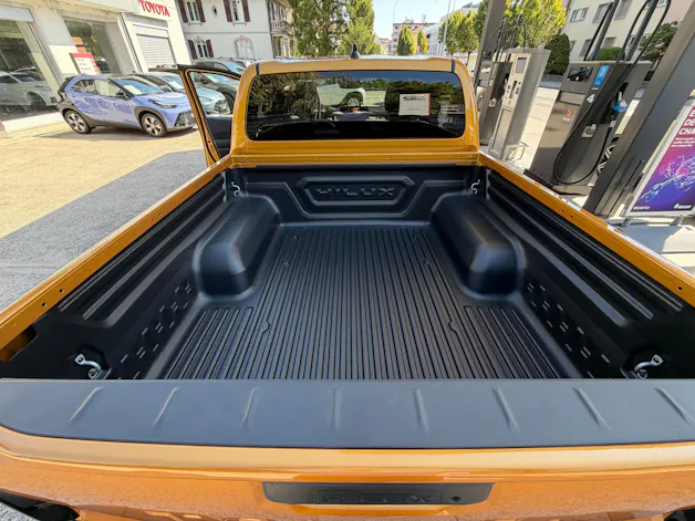 Toyota Hilux Double Cab.-Pick-up 2.8 D-4D MHEV 204 Style