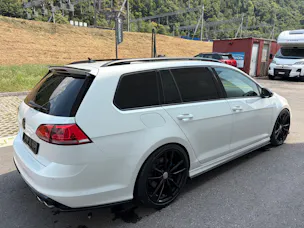 VW Golf VII Variant 2.0 TSI R DSG 4motion