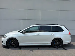VW Golf VII Variant 2.0 TSI R DSG 4motion