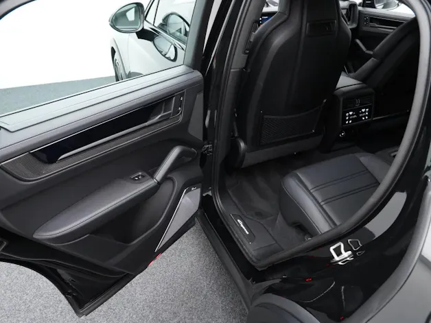 Porsche Cayenne Turbo E-Hybrid Coupé mit GT-Paket