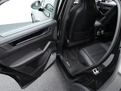Porsche Cayenne Turbo E-Hybrid Coupé mit GT-Paket