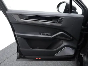 Porsche Cayenne Turbo E-Hybrid Coupé mit GT-Paket