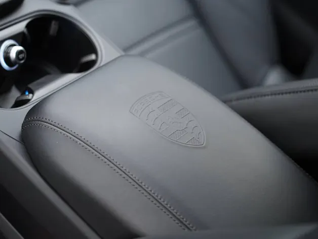 Porsche Cayenne Turbo E-Hybrid Coupé mit GT-Paket