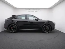 Porsche Cayenne Turbo E-Hybrid Coupé mit GT-Paket
