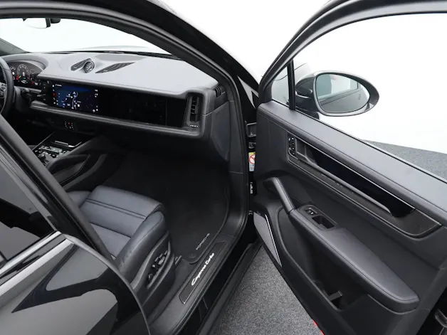 Porsche Cayenne Turbo E-Hybrid Coupé mit GT-Paket